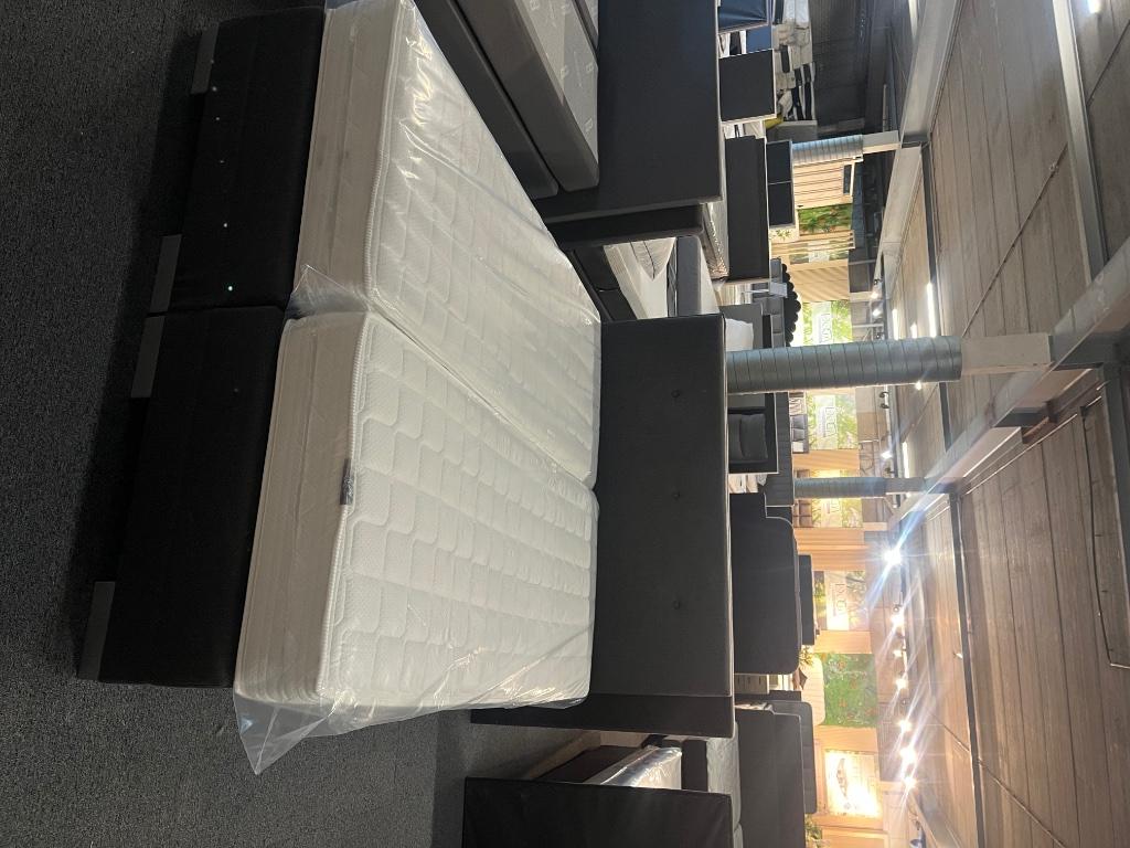 BEDDEN OUTLET – DE GOEDKOOPSTE VAN NEDERLAND EN BELGIË!, Ophalen, 200 cm, Stof, 160 cm