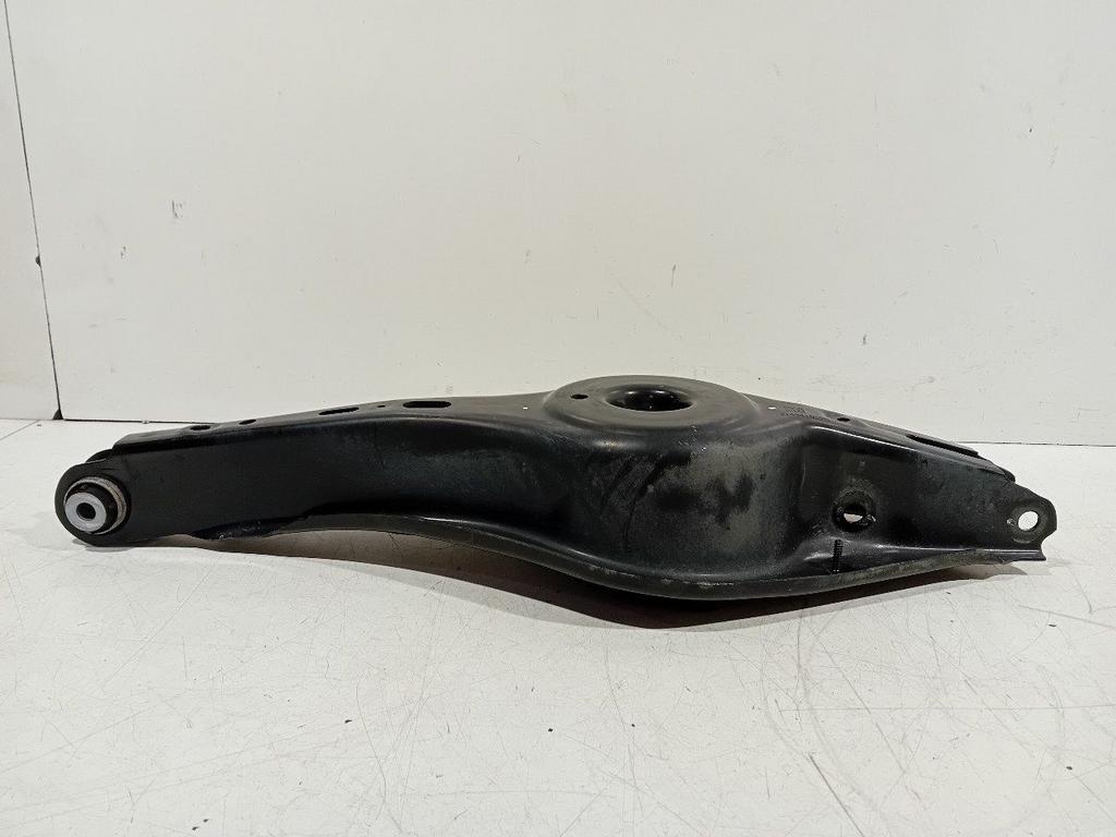 Draagarm links achter Polestar Polestar, Onderdelen@venauto.nl, Van der Ven Autorecycling B.V., Gebruikt, Ettenseweg 76, 4706 PB Roosendaal, The Netherlands
