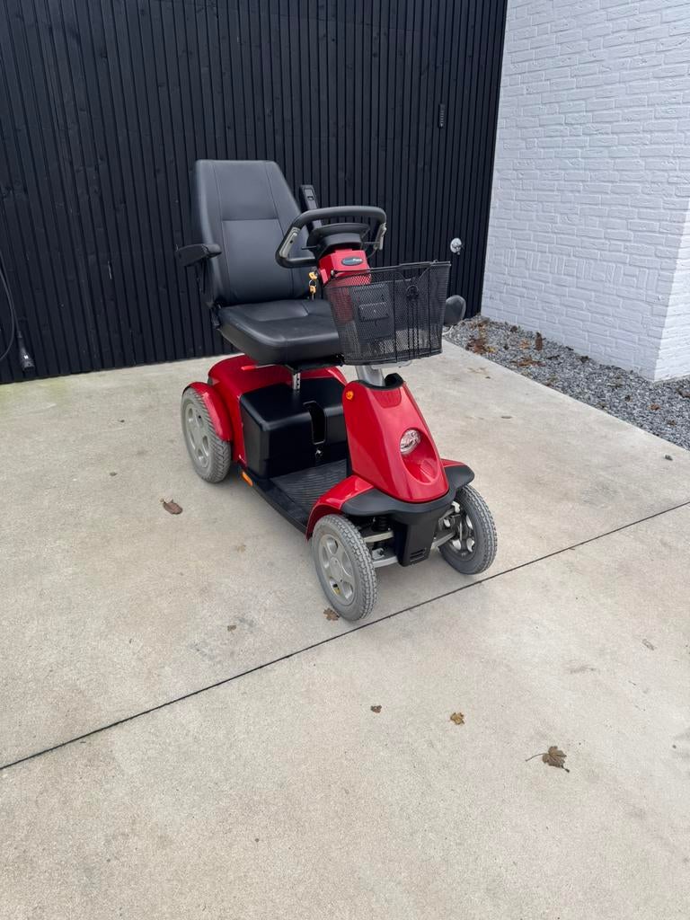 Trophy 6 vierwiel nieuwe accus met garantie, Diversen, Brommobielen en Scootmobielen, Ophalen, Zo goed als nieuw, 16 km/u of meer