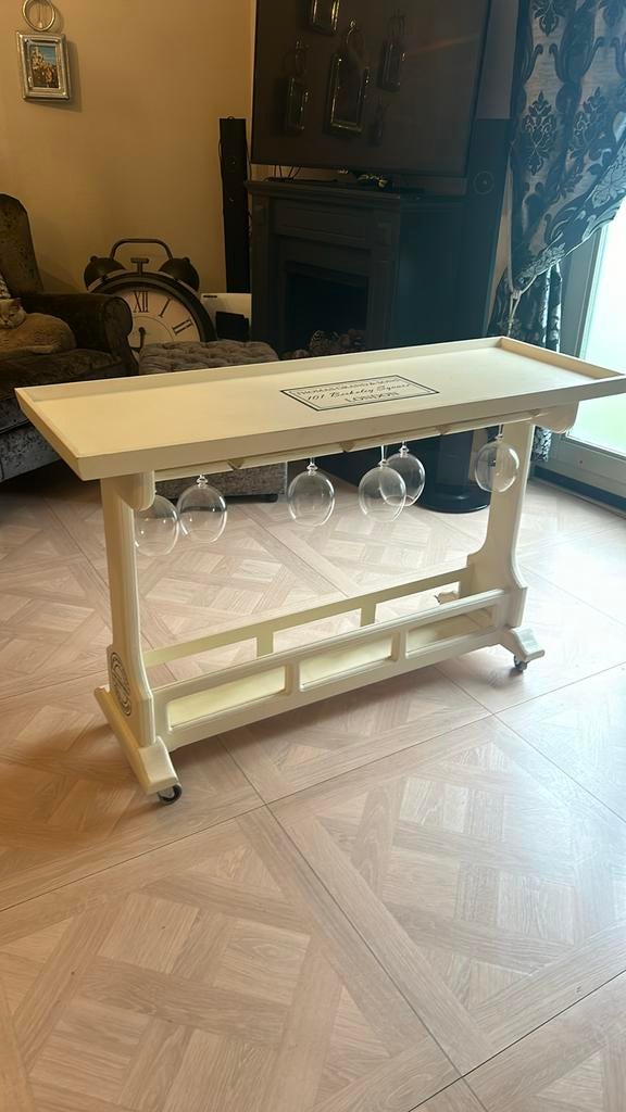 Wijntafel/ Sidetable op wieltjes Rivièra Maison style, Ophalen, Zo goed als nieuw, 25 tot 50 cm, Rechthoekig