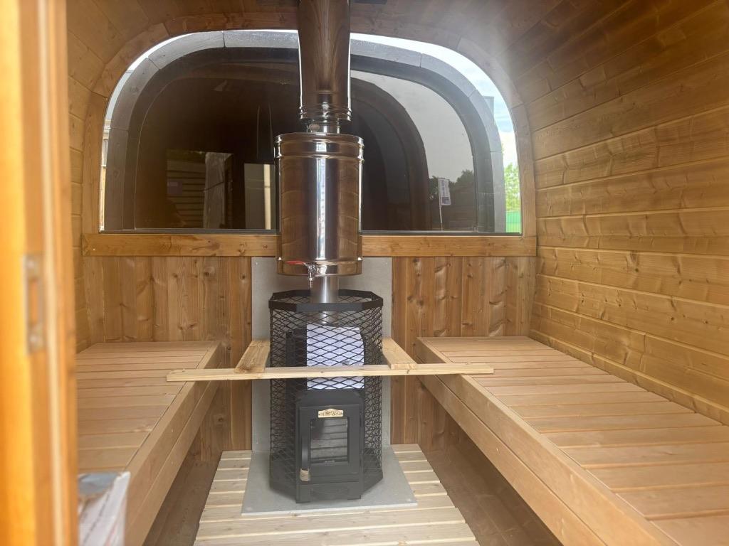 Houtgestookte Barrelsauna 290  cm I TW-hout I 2025 opruiming, Sport en Fitness, Sauna, Ophalen, 8431 NA, Buurstede 17, Fins of Traditioneel