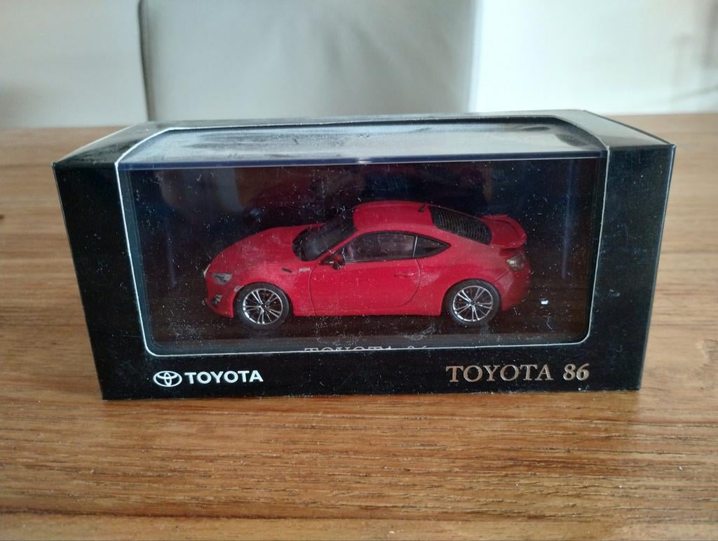 Toyota 86 Minichamps Nieuw in doos, Ophalen of Verzenden, Nieuw, Auto, MiniChamps