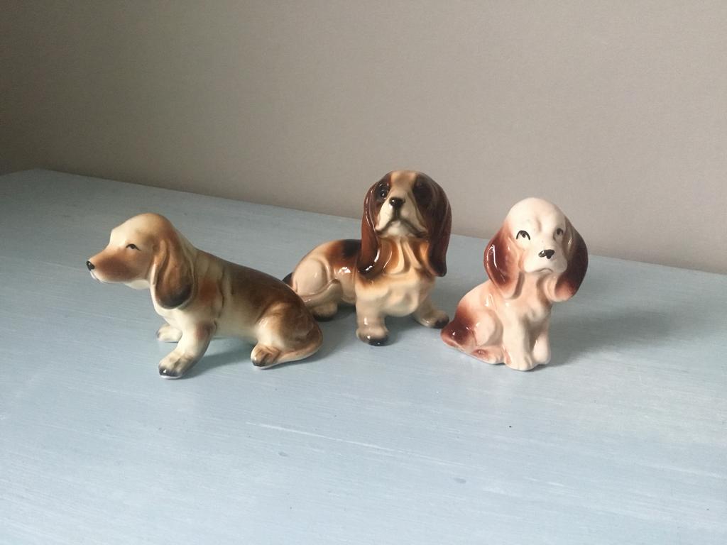 Lieve Basset-Hound honde beeldjes., Ophalen of Verzenden, Zo goed als nieuw, Dier