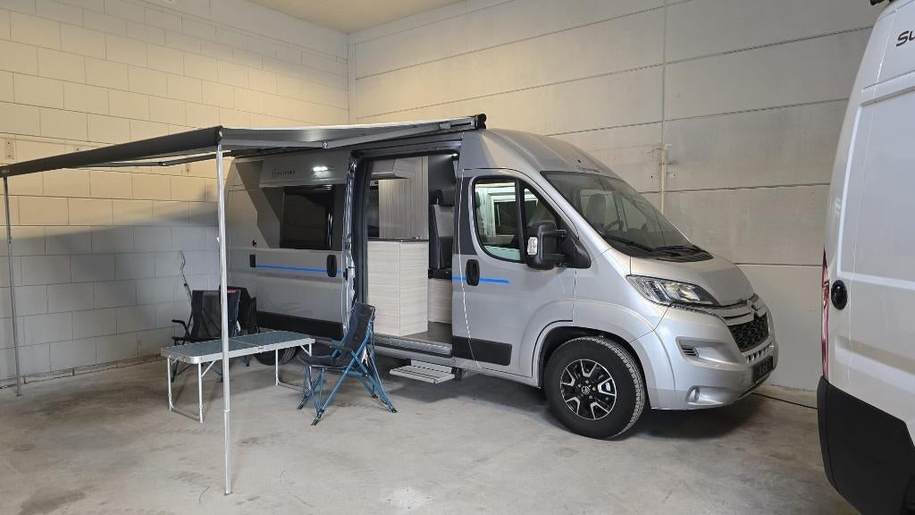 Camper huren Sun-Living 140 pk off grid buscamper