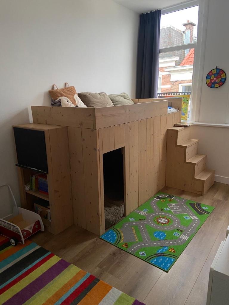hogslaper boekenkast binnen en buiten, Ophalen, 85 tot 100 cm, Zo goed als nieuw, 180 cm of meer