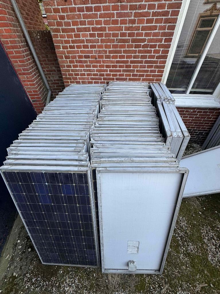 Gezocht: Grote partijen oude Zonnepanelen. Ook lage wattages, Ophalen, Gebruikt, Paneel