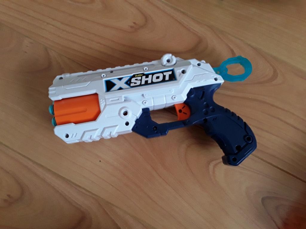 Zuru X-shot reflex 6 blaster incl. 6 pijlen z.g.a.n., Ophalen of Verzenden, Zo goed als nieuw