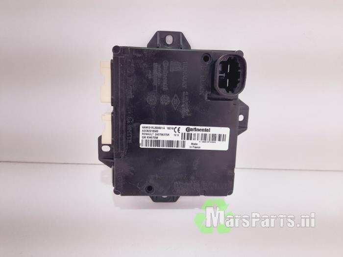 Computer Body Control van een Opel Vivaro, Gebruikt, -, -, Opel
