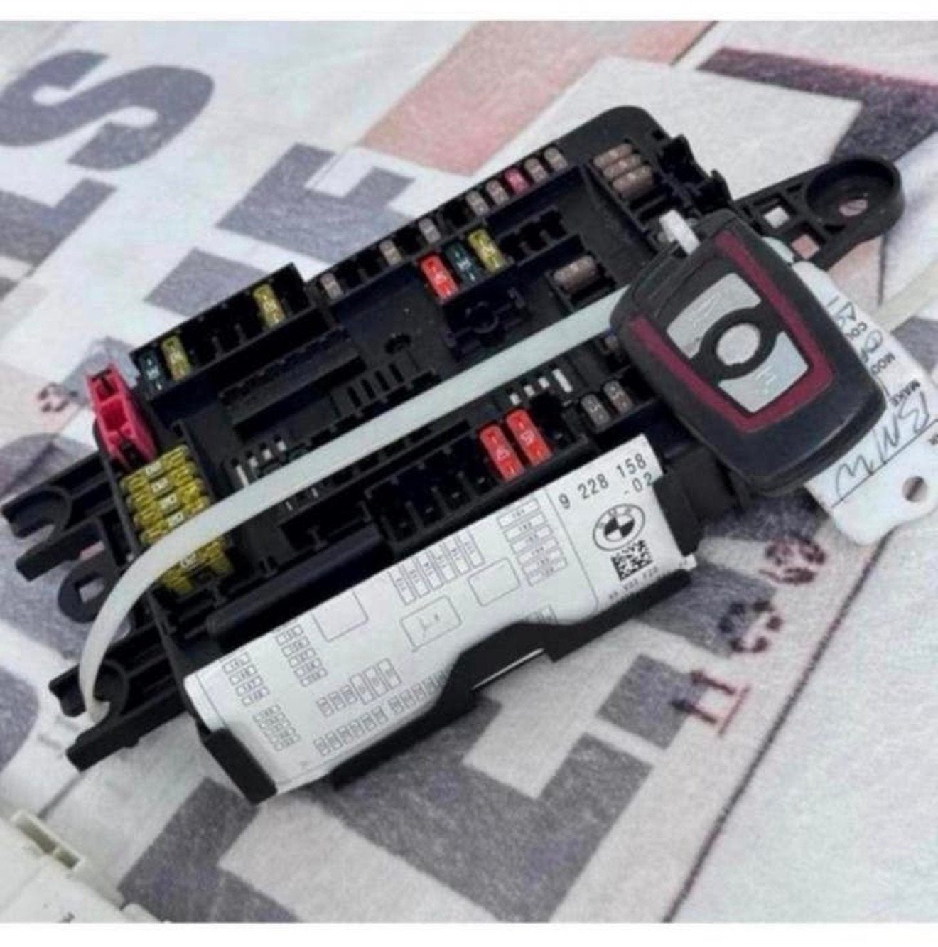 Bmw 1-serie E87 Zekeringkast + BCM module 931568501 2007-11, Ophalen of Verzenden, H, H, H