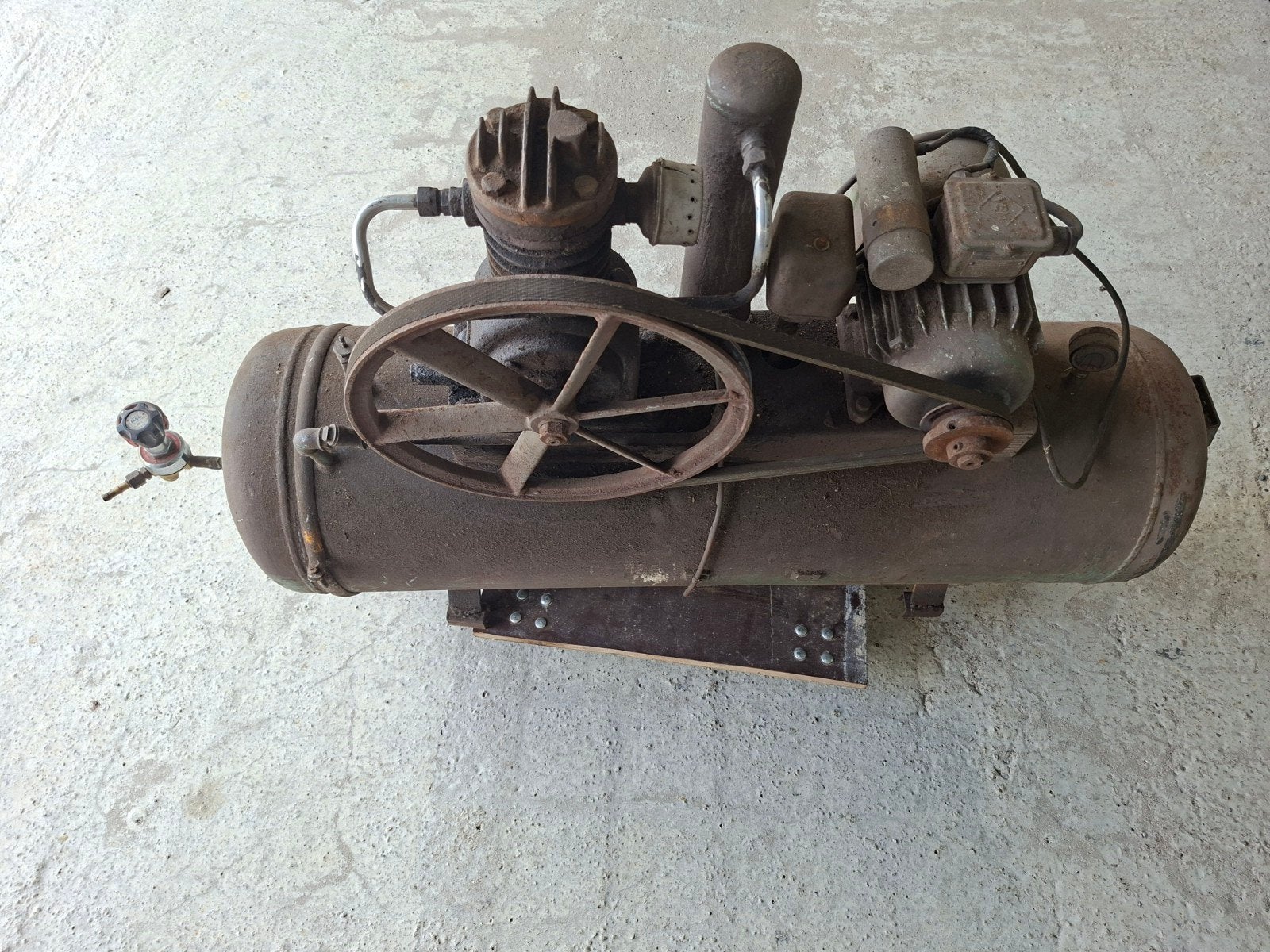 compressor, Ophalen, Gebruikt, Minder dan 200 liter/min