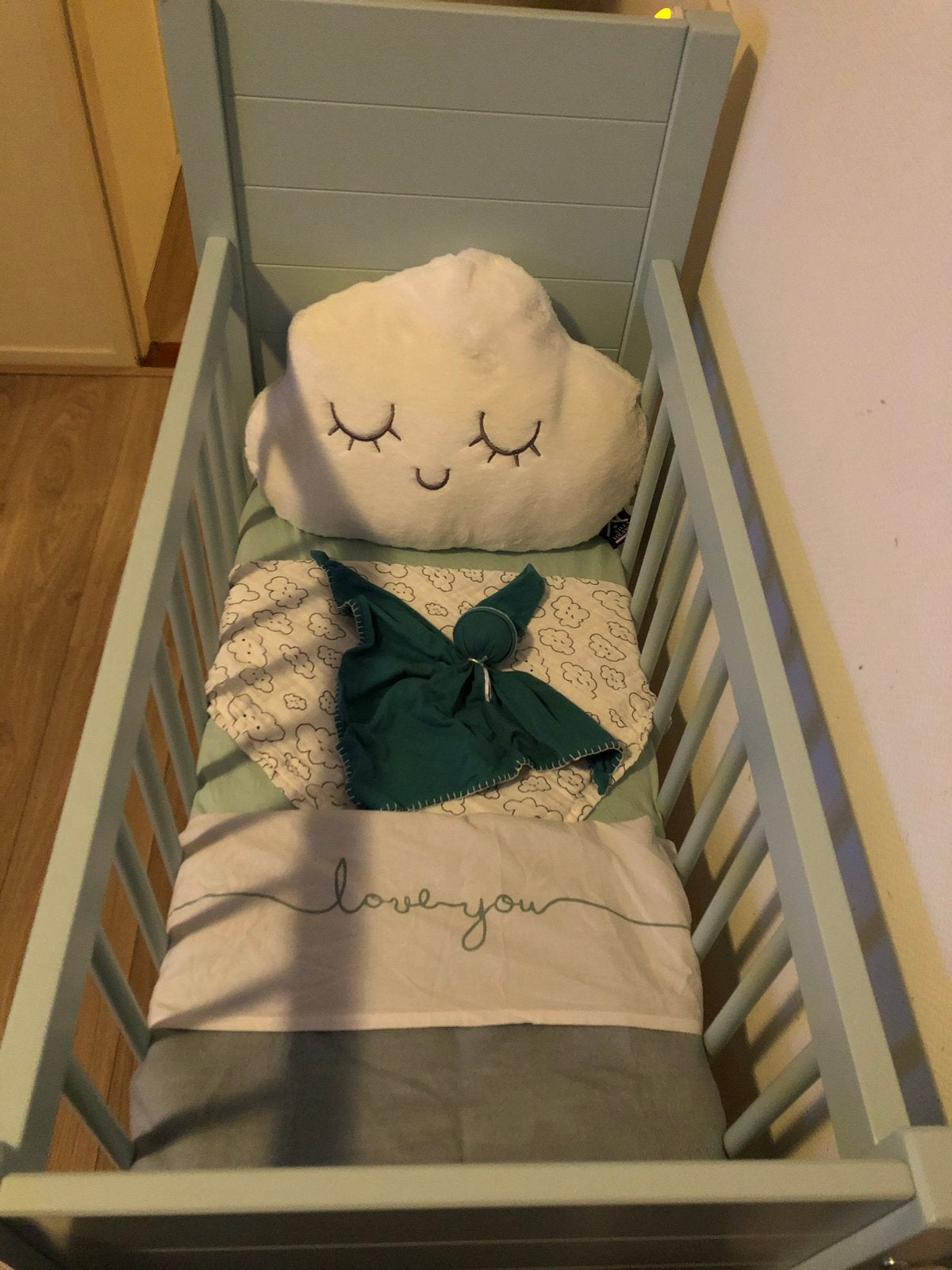 Babybedje inclusief matras en beddengoed, Kinderen en Baby's, Ophalen, Gebruikt, Wieg
