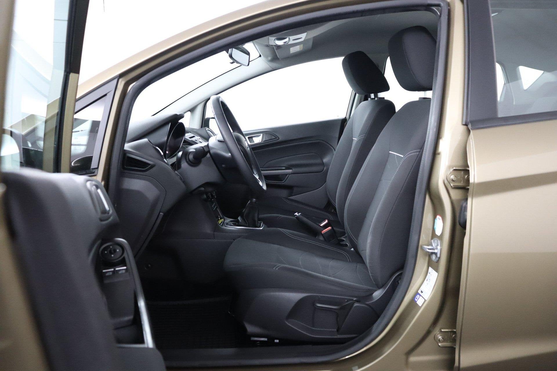 Ford Fiesta 1.0 Style |NAP|1e eigenaar|Airco|5drs., Stof, 525 kg, Bruin, 23 km/l