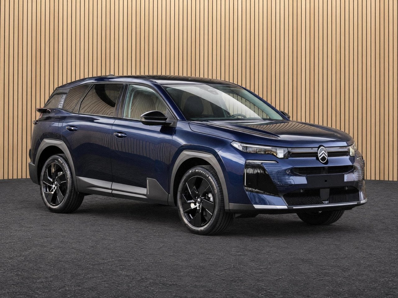 Citroën C5 Aircross 1.2 Hybrid 145 Business VOORRAAD KORTIN, Auto's, Automaat, 145 pk, Gebruikt, 1199 cc