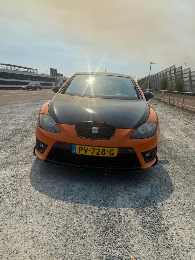 Seat leon FR 2009 2.0 tsi 300 PK, USB, Euro 5, 1295 kg, 1984 cc
