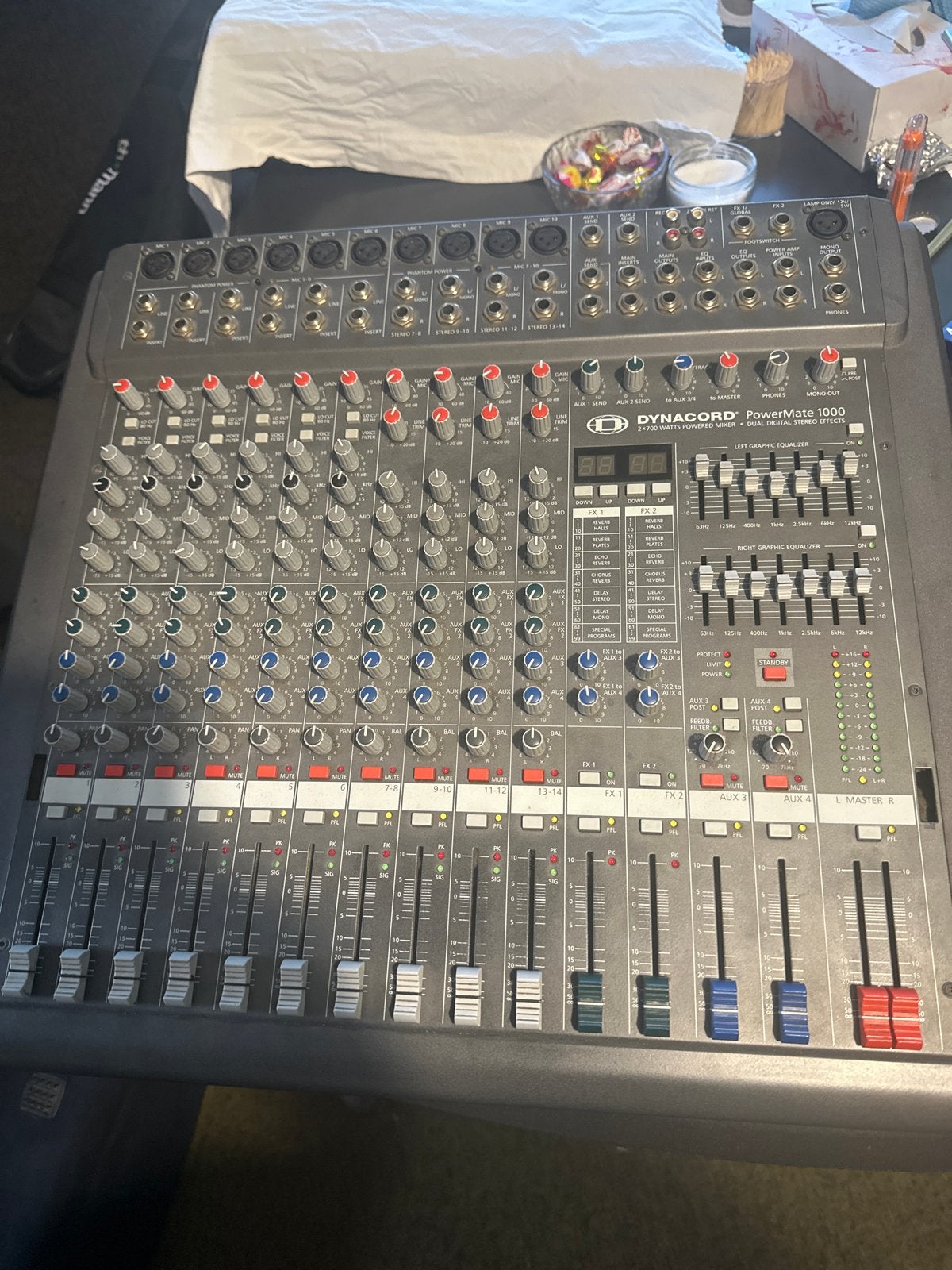 Dynacord PowerMate 1000 2 Powermixer met flightcase, Muziek en Instrumenten, Mengpanelen, Ophalen of Verzenden, Gebruikt, 10 tot 20 kanalen