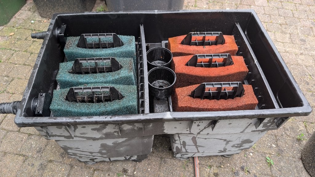 Oase Biotec 10 2-kamer doorstroomfilter, Ophalen of Verzenden, Gebruikt, Vijverfilter