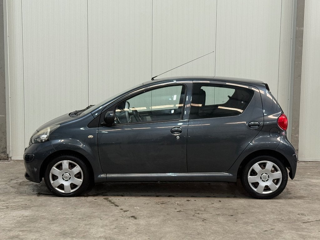 Toyota/Aygo/1.0/VVT-i/AIRCO/APK/NAP, Voorwielaandrijving, Stof, 4 stoelen, 68 pk