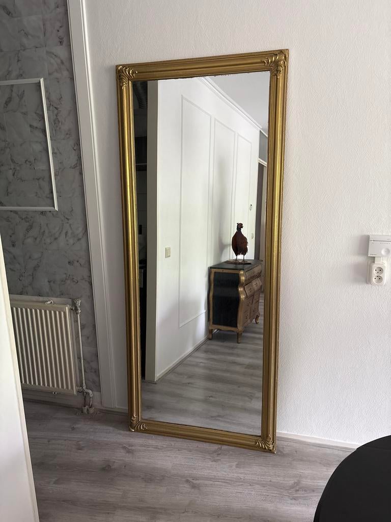 Grote gouden spiegel met barok lijst, Antiek en Kunst, Antiek | Spiegels, Ophalen, Rechthoekig, 50 tot 100 cm, 150 tot 200 cm