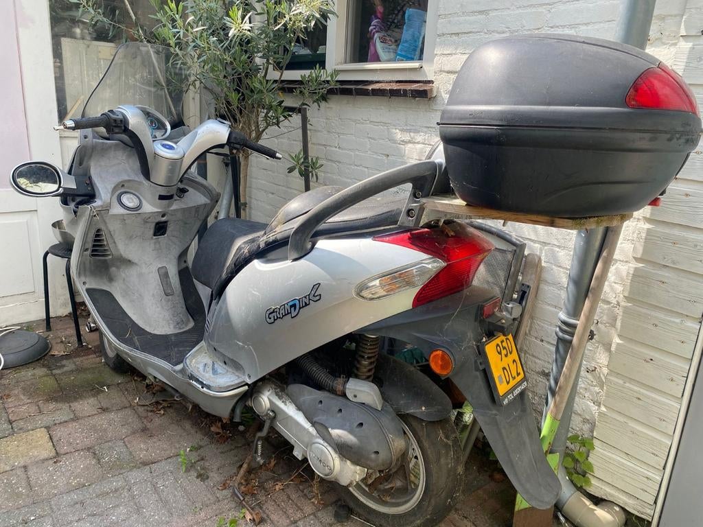 Kymco Granding met (val)schade, Ophalen of Verzenden, Gebruikt, Benzine, Agility