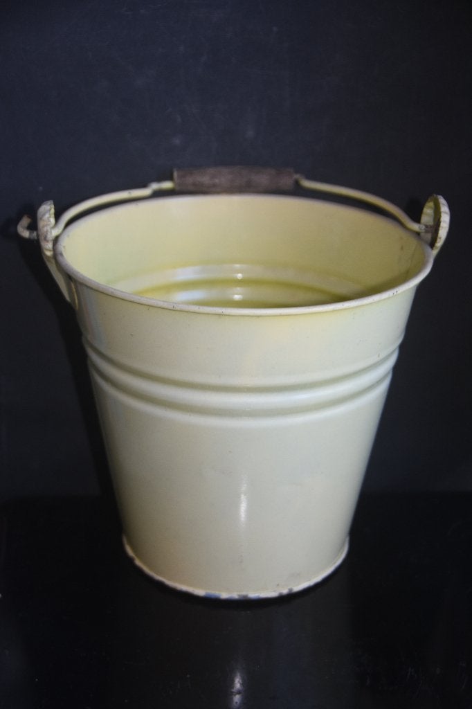 Brocante licht gele emmer, Antiek en Kunst, Verzenden