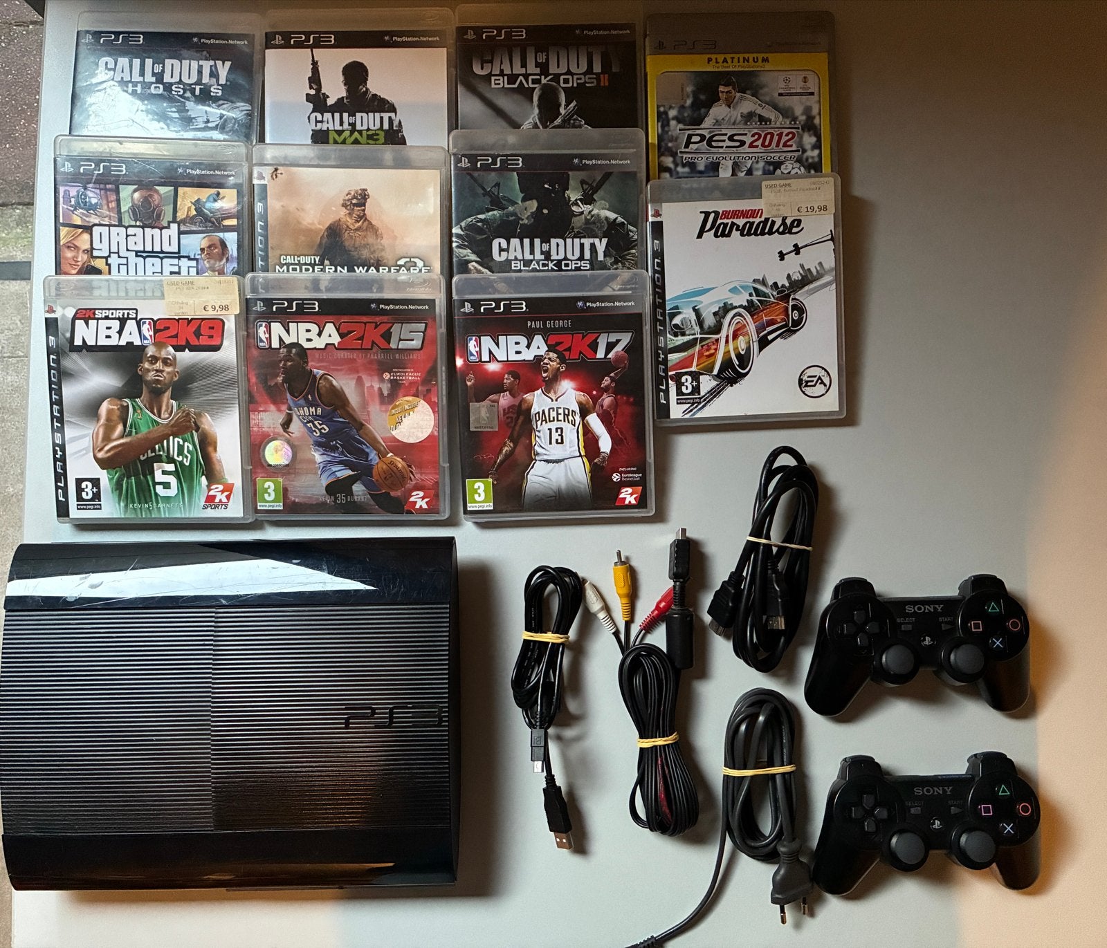 PlayStation 3 (PS3) Super Slim met games en 2 controllers, Met 2 controllers, Ophalen of Verzenden, 500 GB, Slim