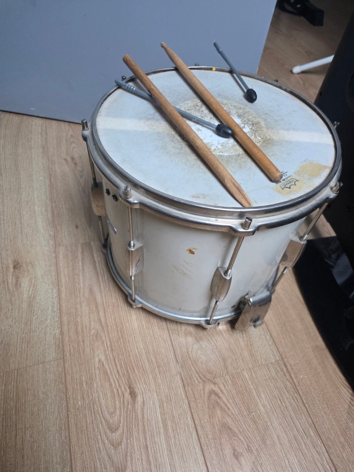 drumtrommel en bekken, Ophalen, Overige merken