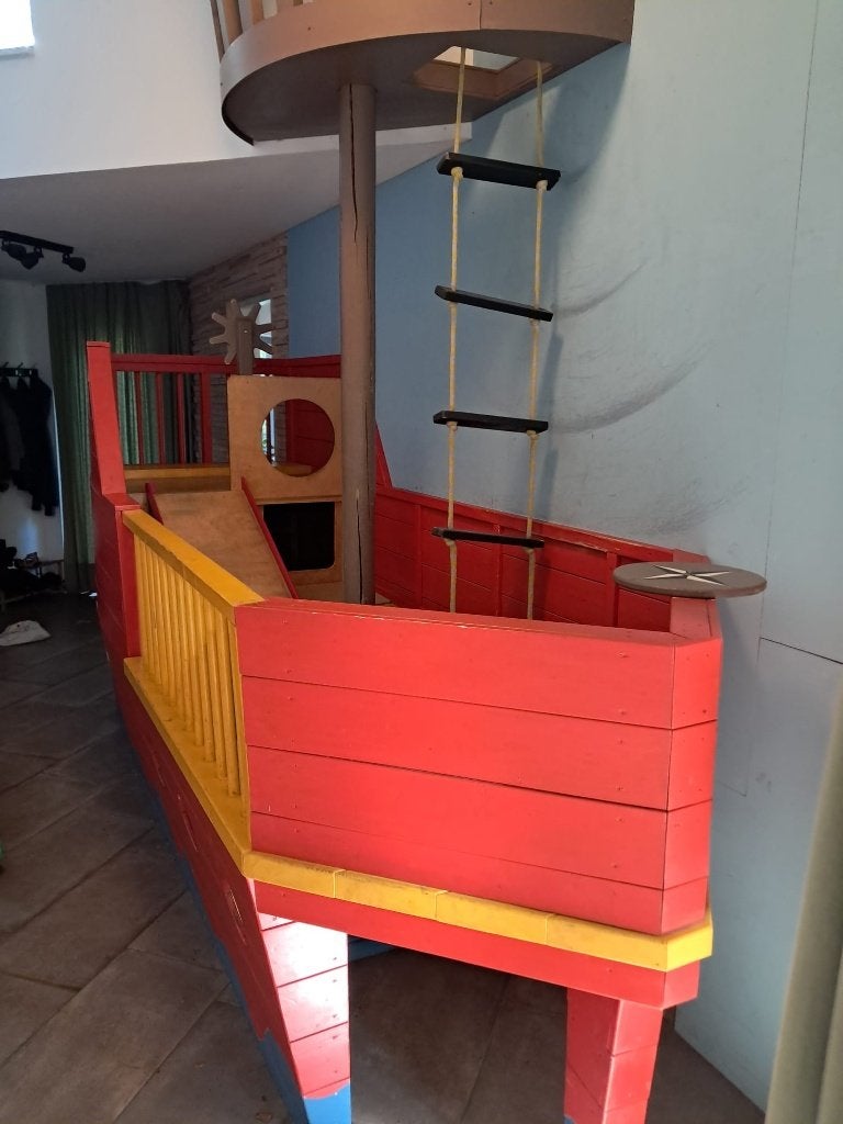 Grote speelboot piratenschip, Kinderen en Baby's, Speelgoed | Buiten | Speelhuisjes, Ophalen, Gebruikt, Hout