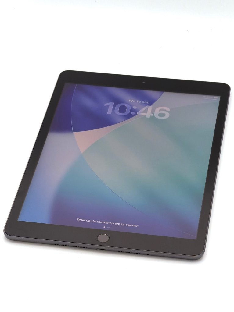 Erg Nette iPad 8th gen Black, met 85% batterijconditie!, 10 inch, Gebruikt, 32 GB, Apple