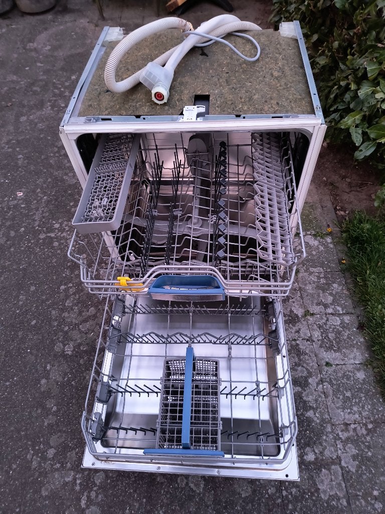 vaatwasser SMV95M30NL BOSCH met bekende code e15, Ophalen, Gebruikt, Minder dan 10 liter, Energieklasse A of zuiniger