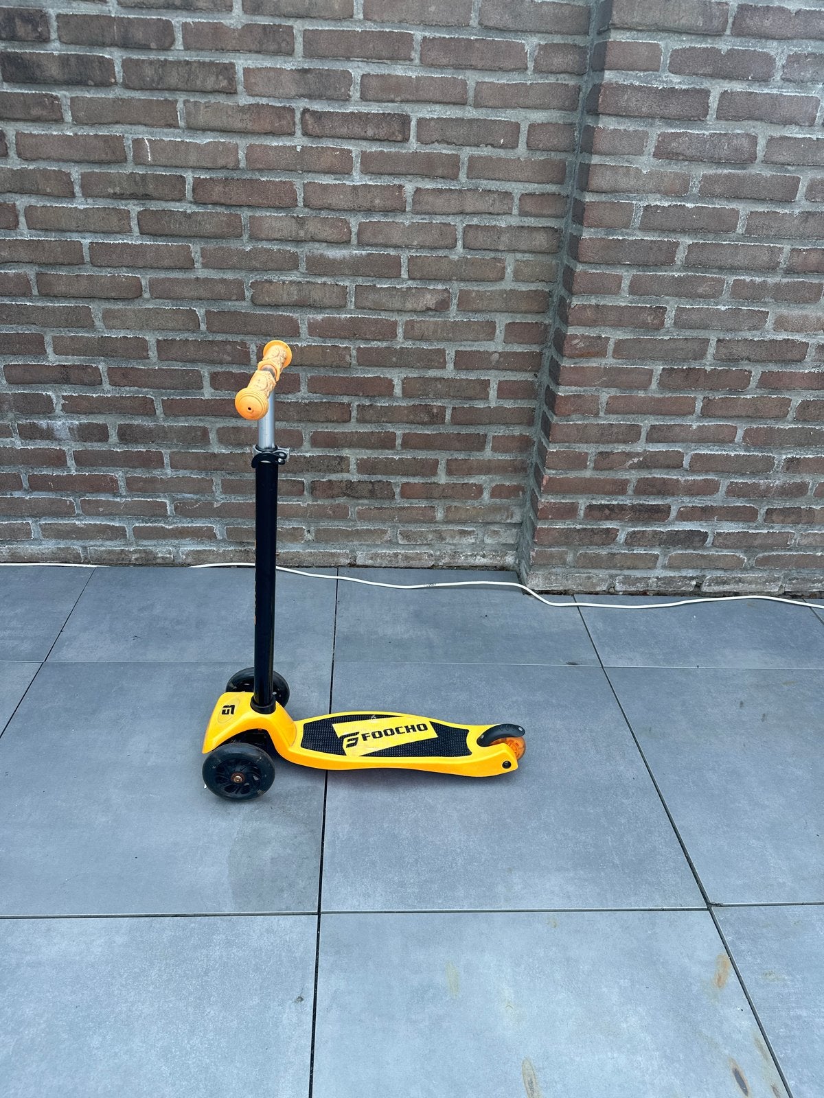 Gele oranje Fooccho step voor kinderen, Fietsen en Brommers, Ophalen of Verzenden, Gebruikt, Gewone step