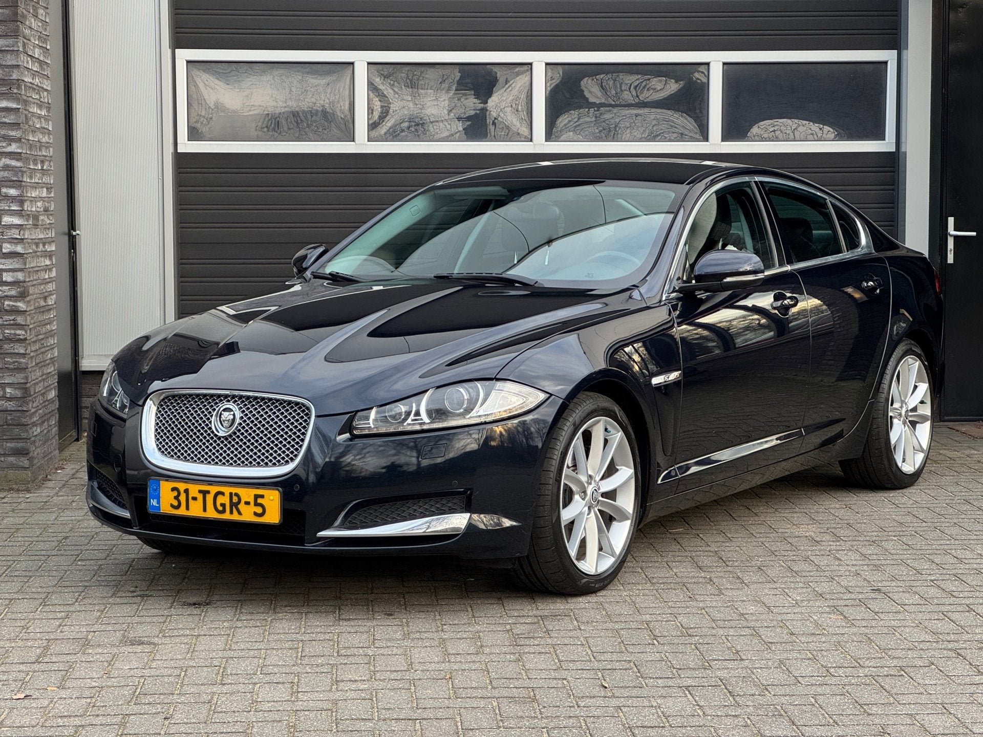 Jaguar XF 2.2D Xenon, Navi, Cruise, Climate Control, NAP, Auto's, Automaat, Euro 5, Achterwielaandrijving, Gebruikt