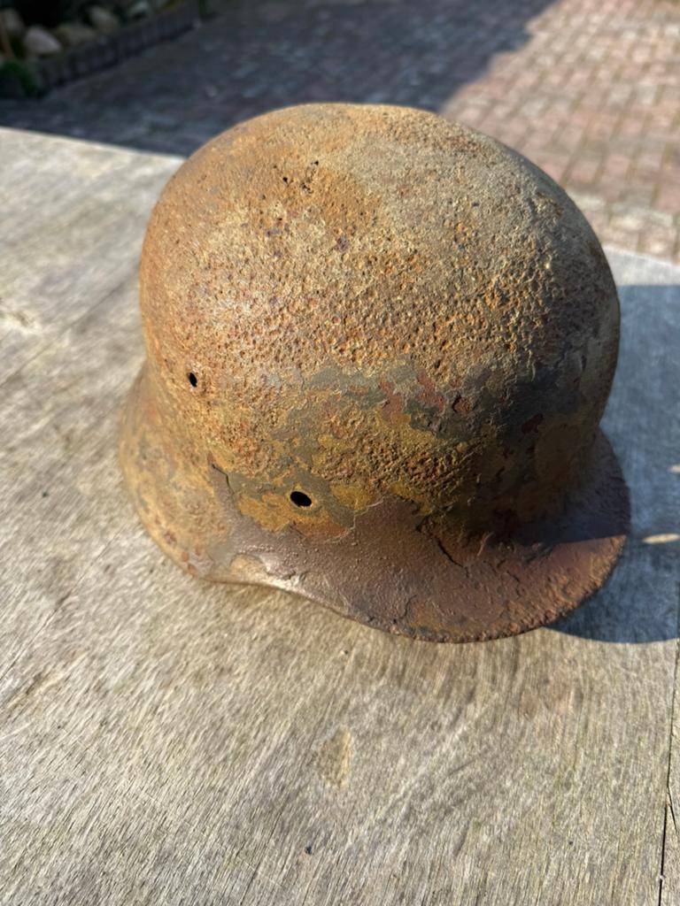Duitse helm m40 b.v.o, Verzamelen, Ophalen of Verzenden, Duitsland, Helm of Baret