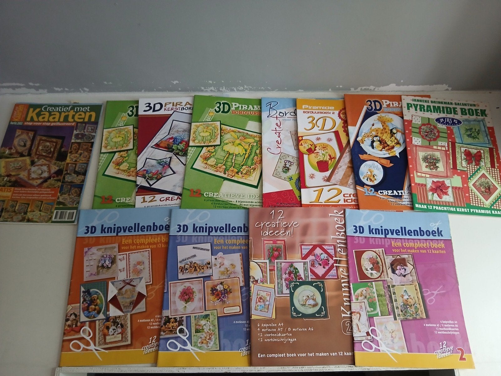 Grote collectie 3D knipvellen en hobbykaarten, Ophalen of Verzenden, Gebruikt, Overige thema's, Knipvel