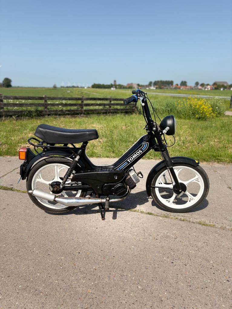 Tomos A35 Quadro, Fietsen en Brommers, Brommers | Tomos, Ophalen, Zo goed als nieuw, Quadro, 50 cc