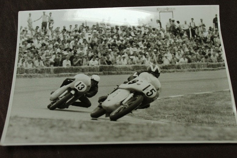 foto  Peter Williams  & Paul Smart TT Assen wegrace coureurs, Ophalen of Verzenden, Overige merken
