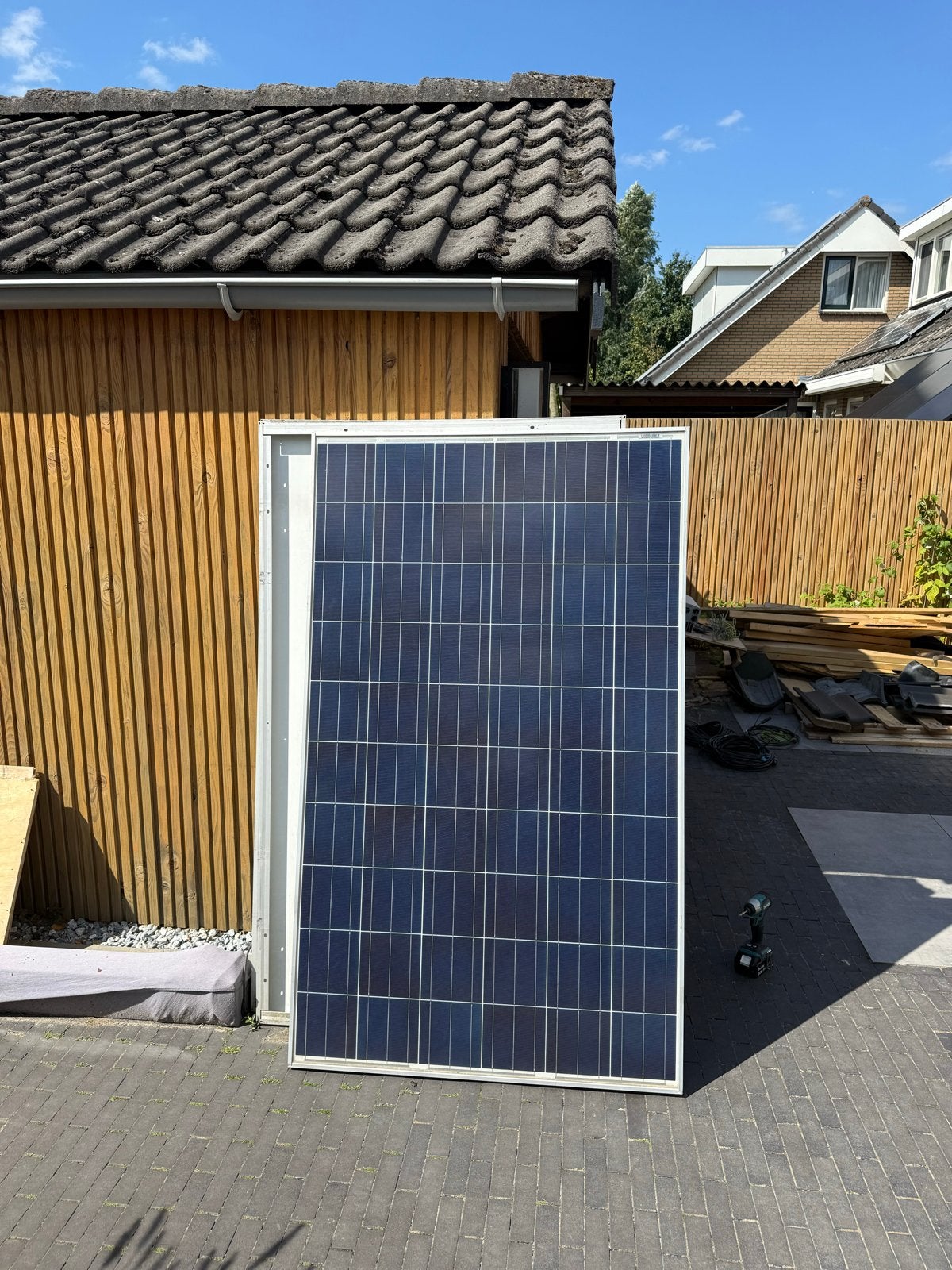20x Canadian Solar zonnepaneel met 2x Delta omvormers, Ophalen, Gebruikt, Compleet systeem, 200 wattpiek of meer