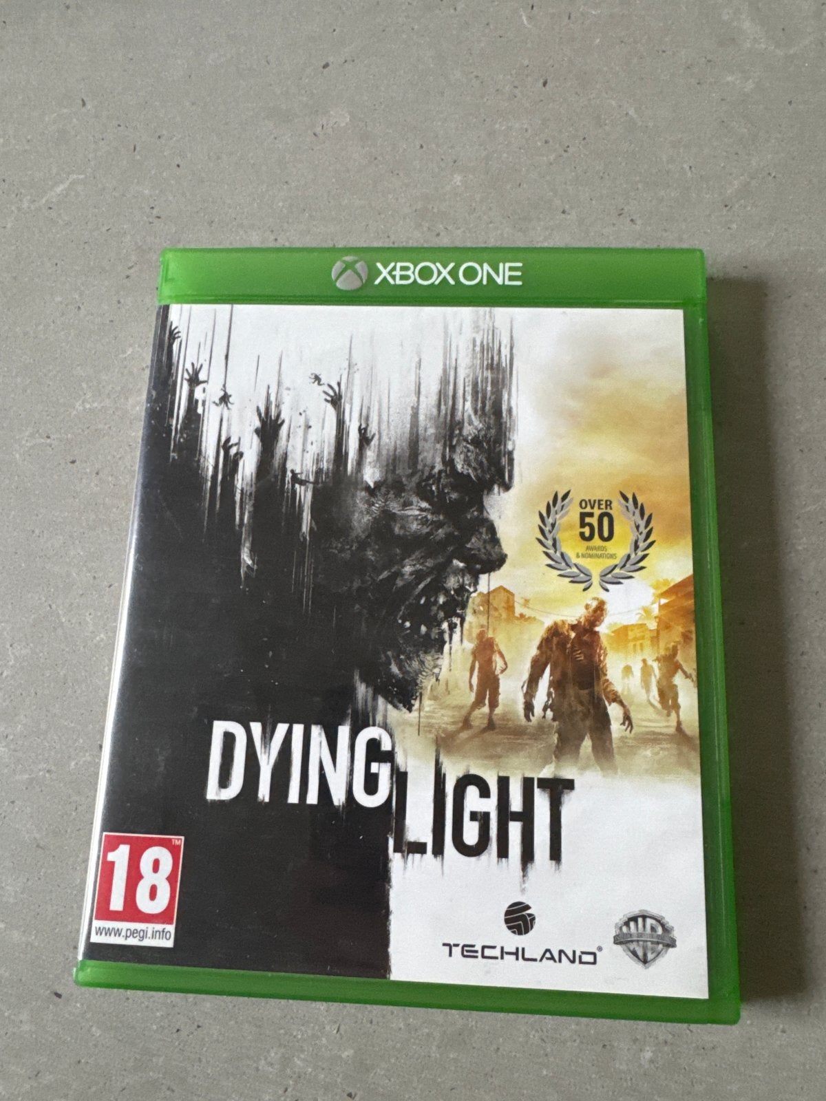 Dying Light - Xbox One (Zo goed als nieuw), Spelcomputers en Games, Avontuur en Actie, Online, Vanaf 18 jaar, 1 speler