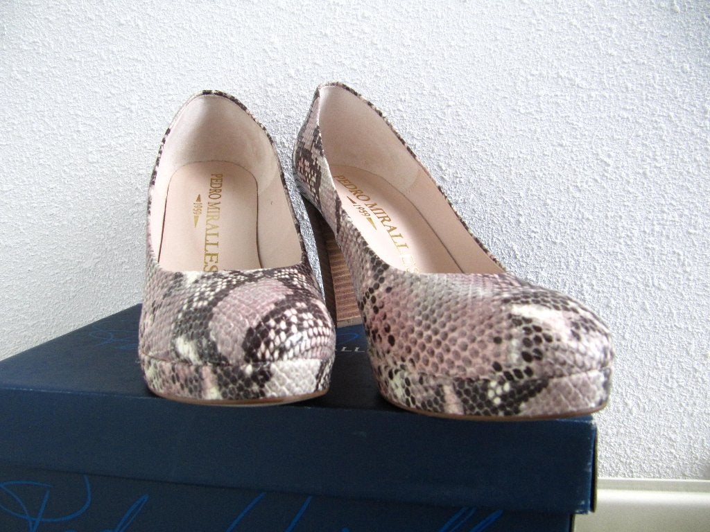 NIEUW Pedro Miralles Pyton Pumps Beige Rosa 41, Pedro Miralles, Pumps, Verzenden, Beige