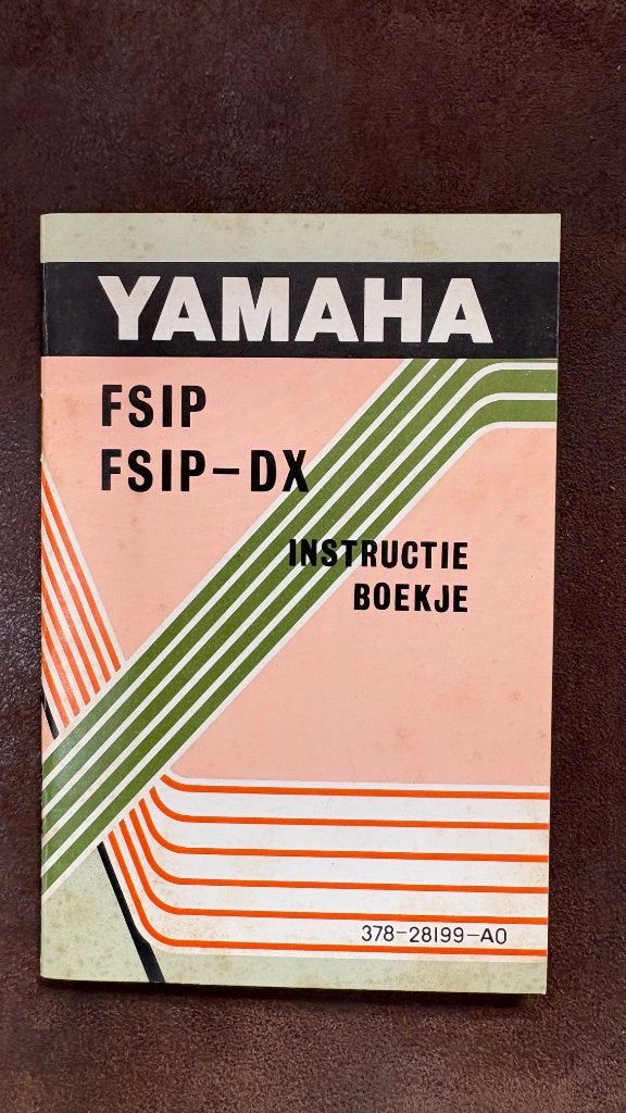 Yamaha FS1 (378) instructie boekje bouwjaar 1973, Fietsen en Brommers, Ophalen of Verzenden, Zo goed als nieuw