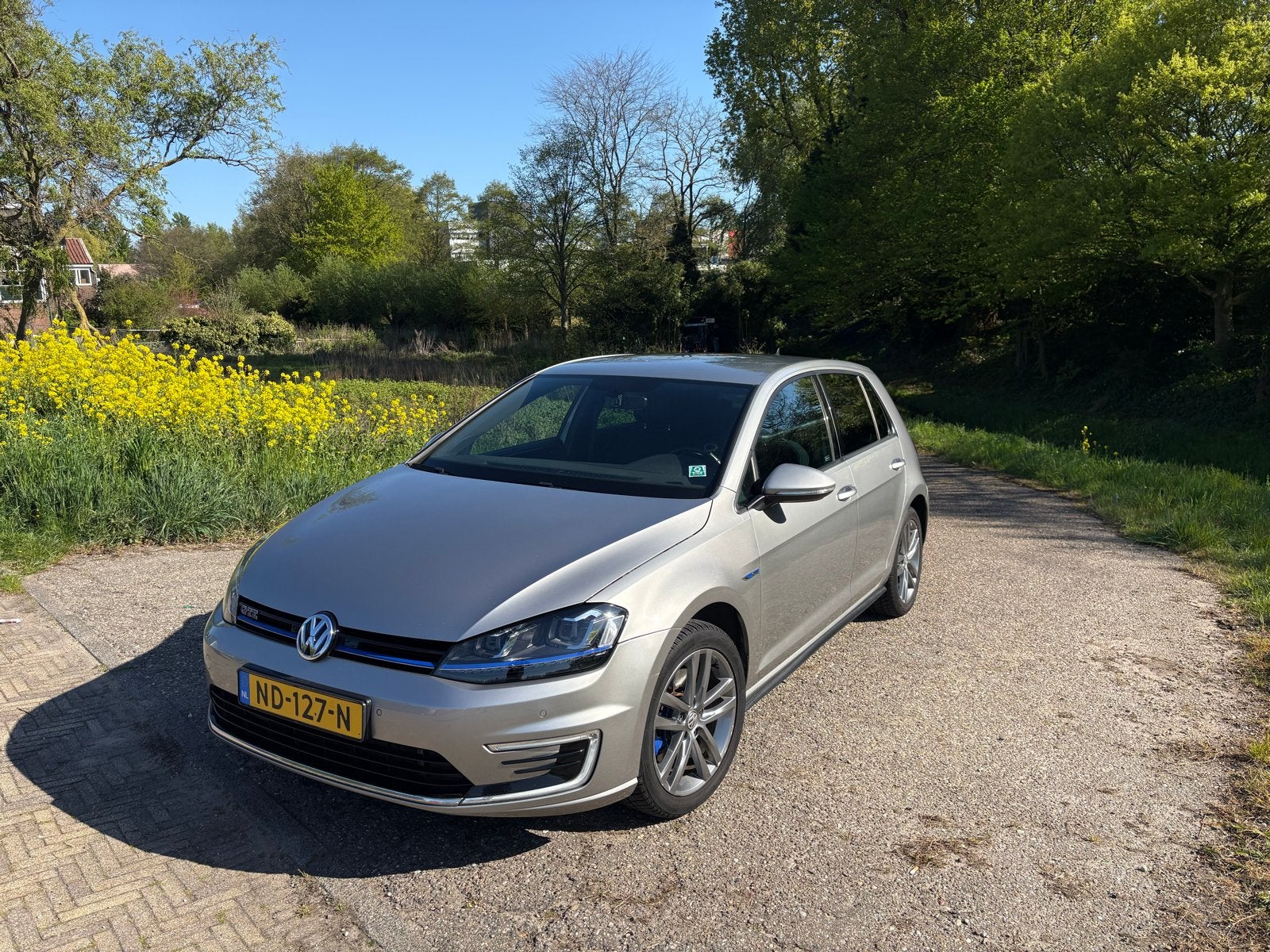 Volkswagen Golf GTE 1.4 TSI | 204 pk | Dealeronderhouden, 4 cilinders, 1395 cc, 1499 kg, Zilver of Grijs
