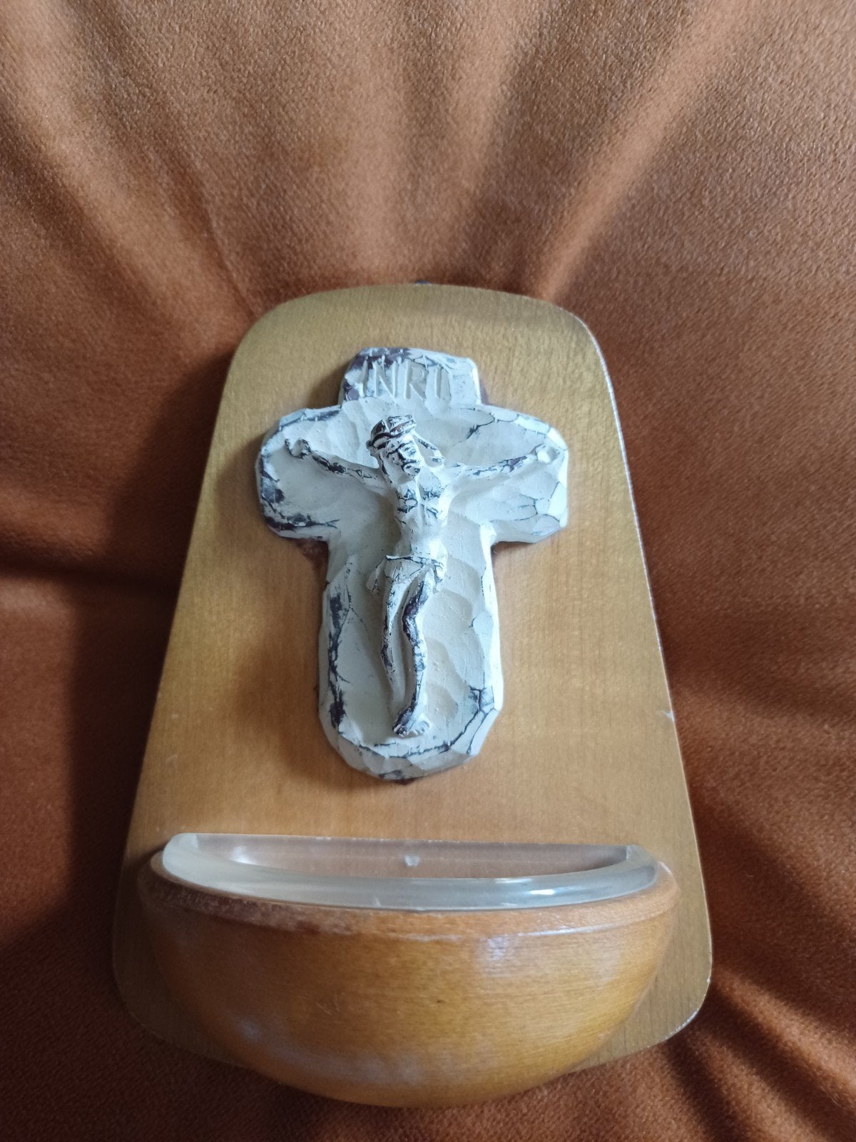 Heilig Water Kruisbeeld  Wijwaterbakje wijwater bakje, Antiek en Kunst, Antiek | Religie, Ophalen of Verzenden