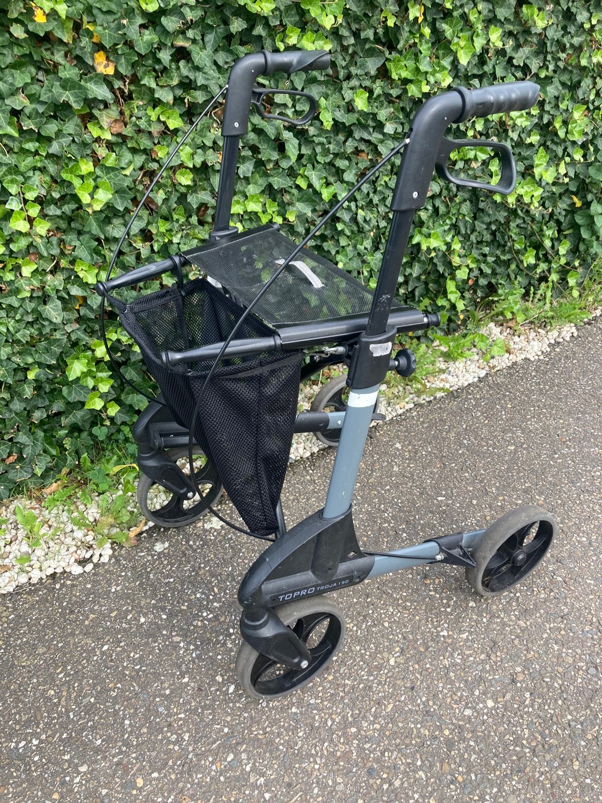Gebruikte Topro troja 150 rollator maat medium, Ophalen, Gebruikt