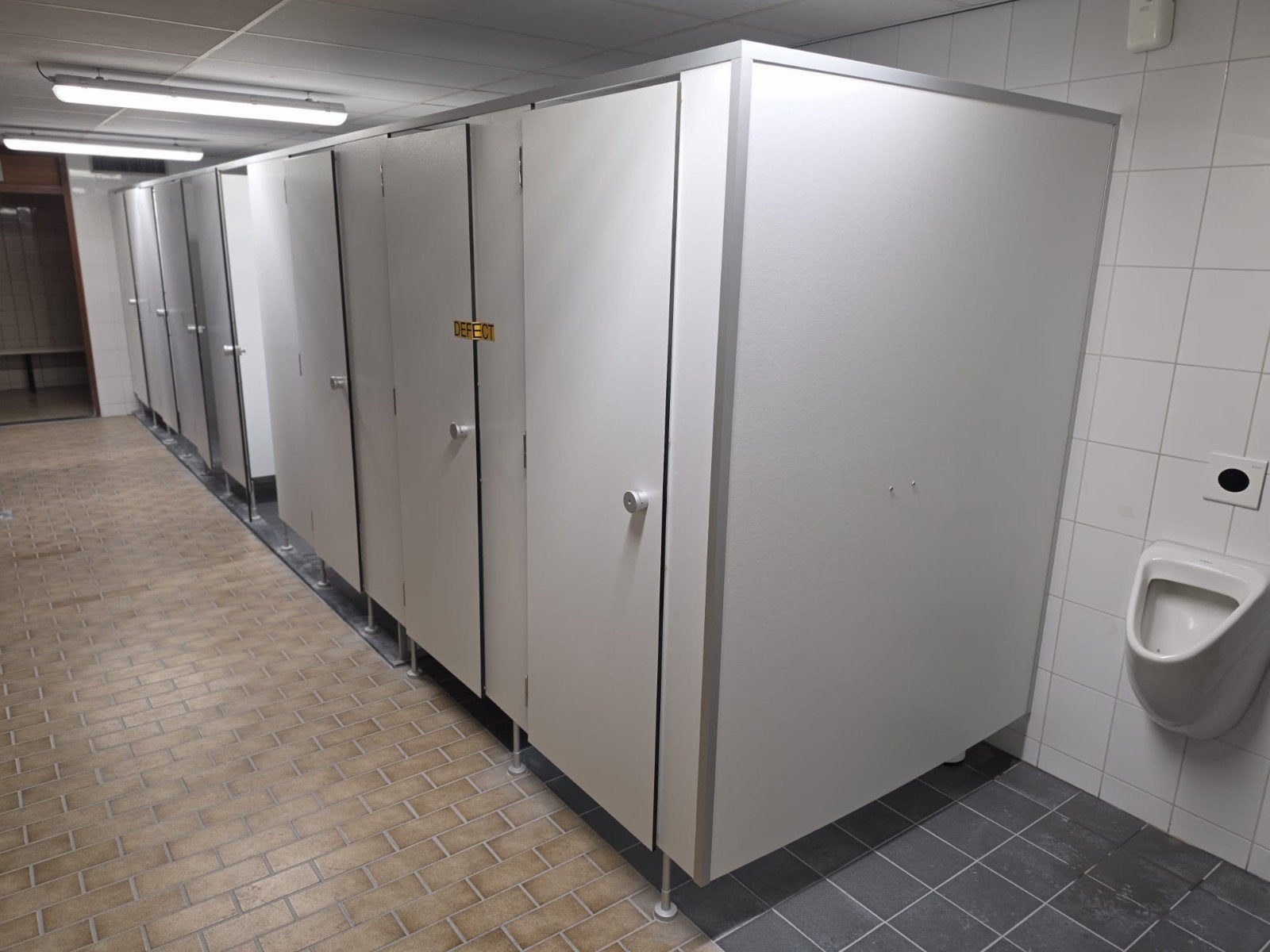 Trespa platen voor toiletcabines of andere doeleindenop te h, Ophalen, Gebruikt, Overige typen