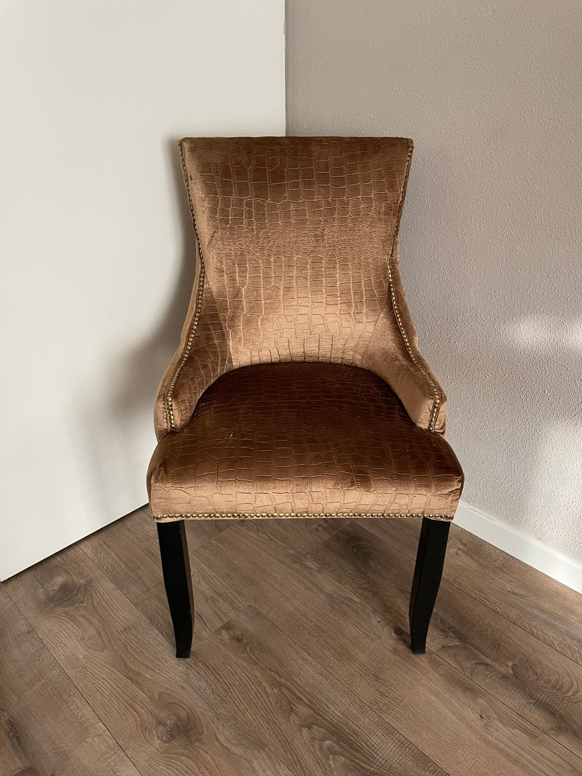 4 prachtige eetkamerstoelen., Ophalen, Zo goed als nieuw, Bruin