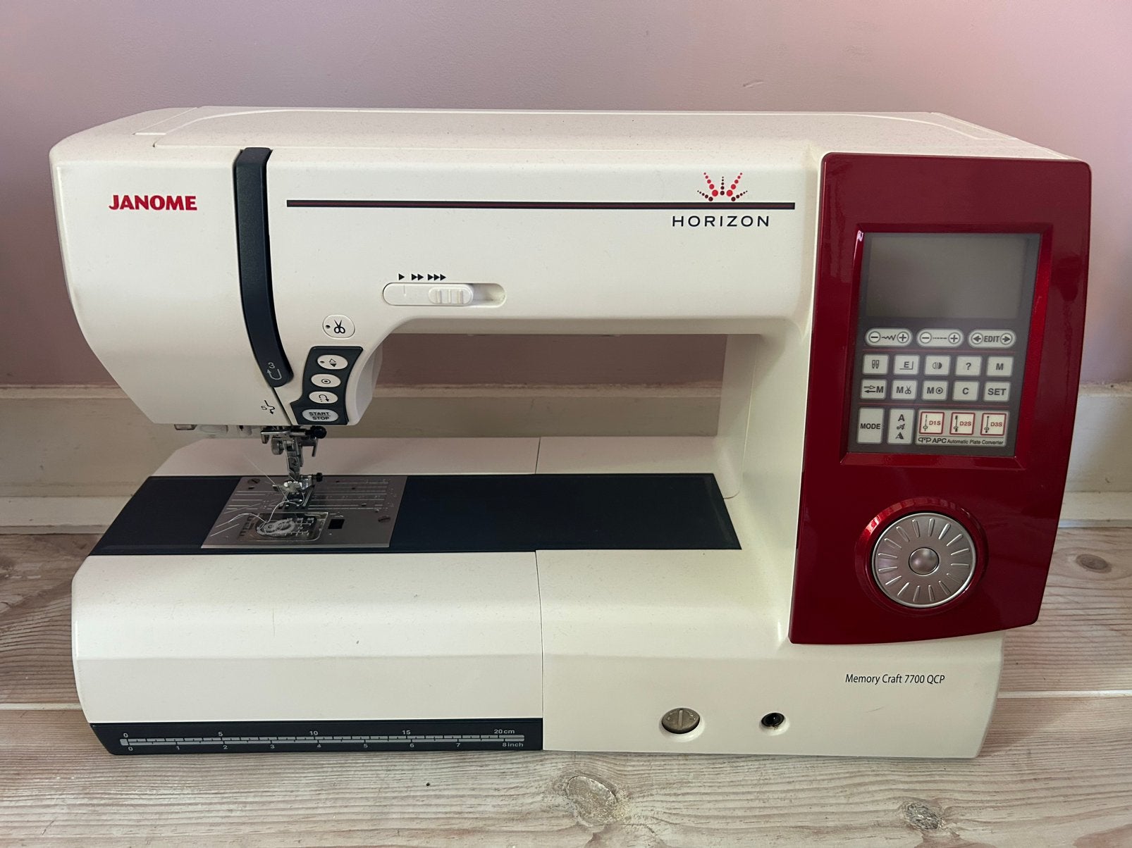 Janome 7700 qcp horizon, Ophalen, Zo goed als nieuw, Naaimachine, Overige merken
