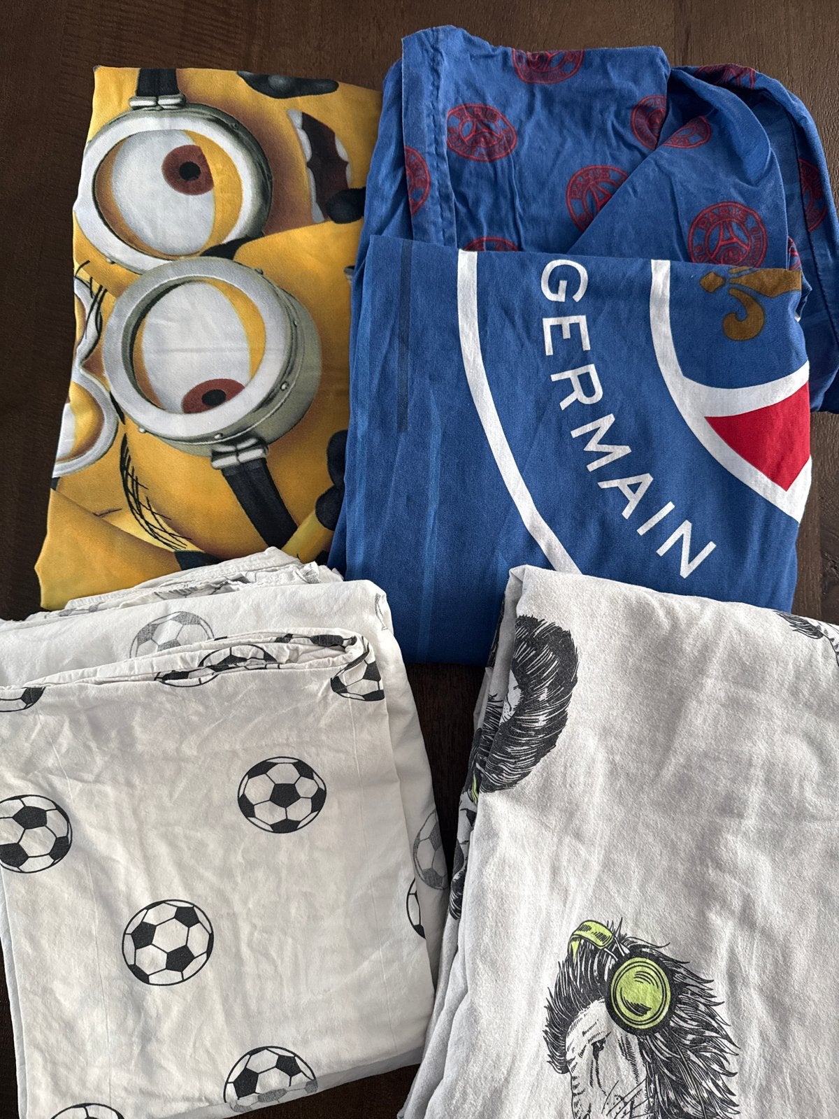 Eenpersoons dekbedovertrekken (Minions, PSG, Voetbal, Leeuw), Kinderen en Baby's, Kinderkamer | Beddengoed, Gebruikt, Overige kleuren