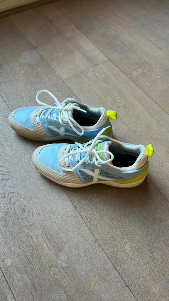 Munich padelschoenen dames 39, Sport en Fitness, Padel, Ophalen of Verzenden, Zo goed als nieuw, Padelschoenen
