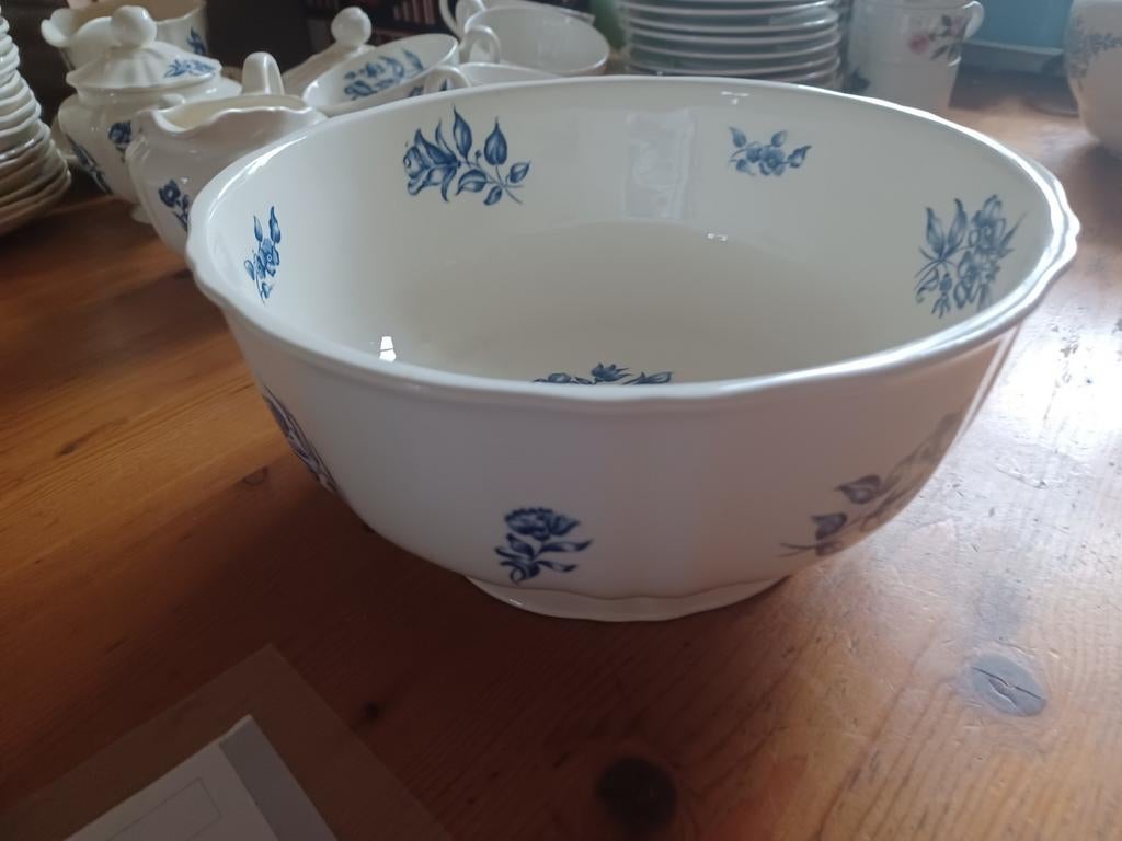 Saladeschaal bouquet bleu regout, Ophalen of Verzenden