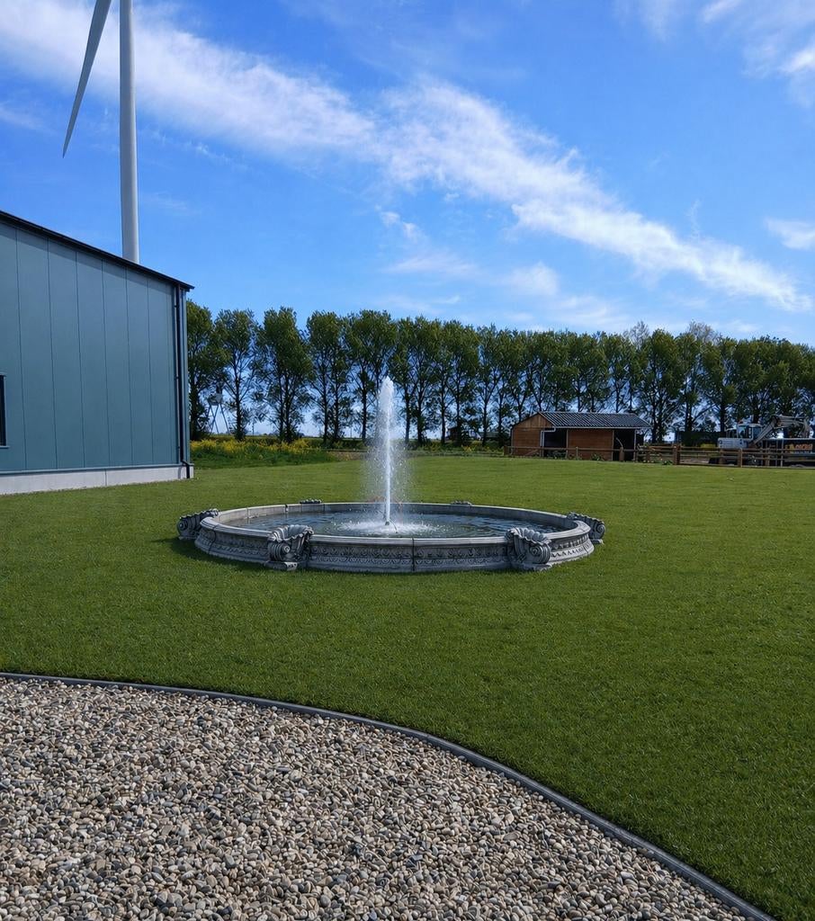 Fonteinrand 550 cm doorsnee met waterfontein, Ophalen, Nieuw, Beton, Fontein
