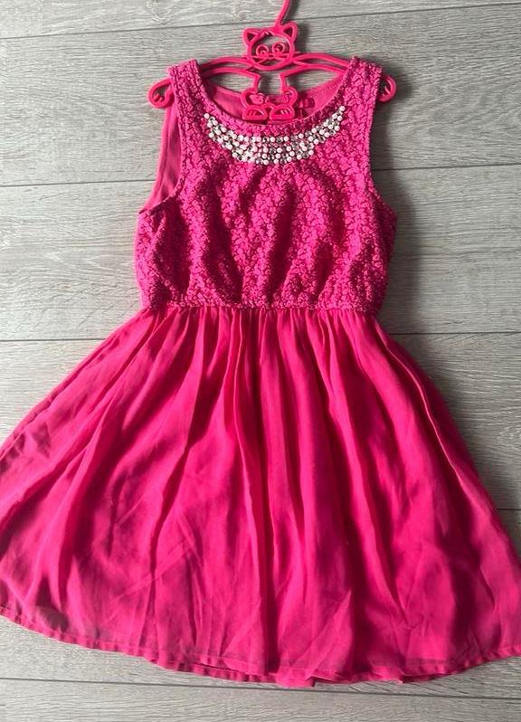 Lief roze jurkje met tule 134, Ophalen of Verzenden, Zo goed als nieuw, Meisje, Jurk of Rok